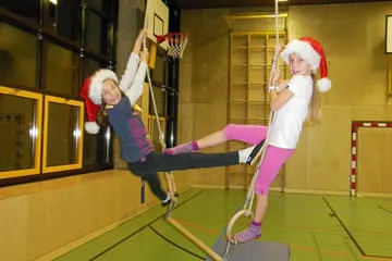 Kinder Weihnachtsturnen 2013 Bild 5